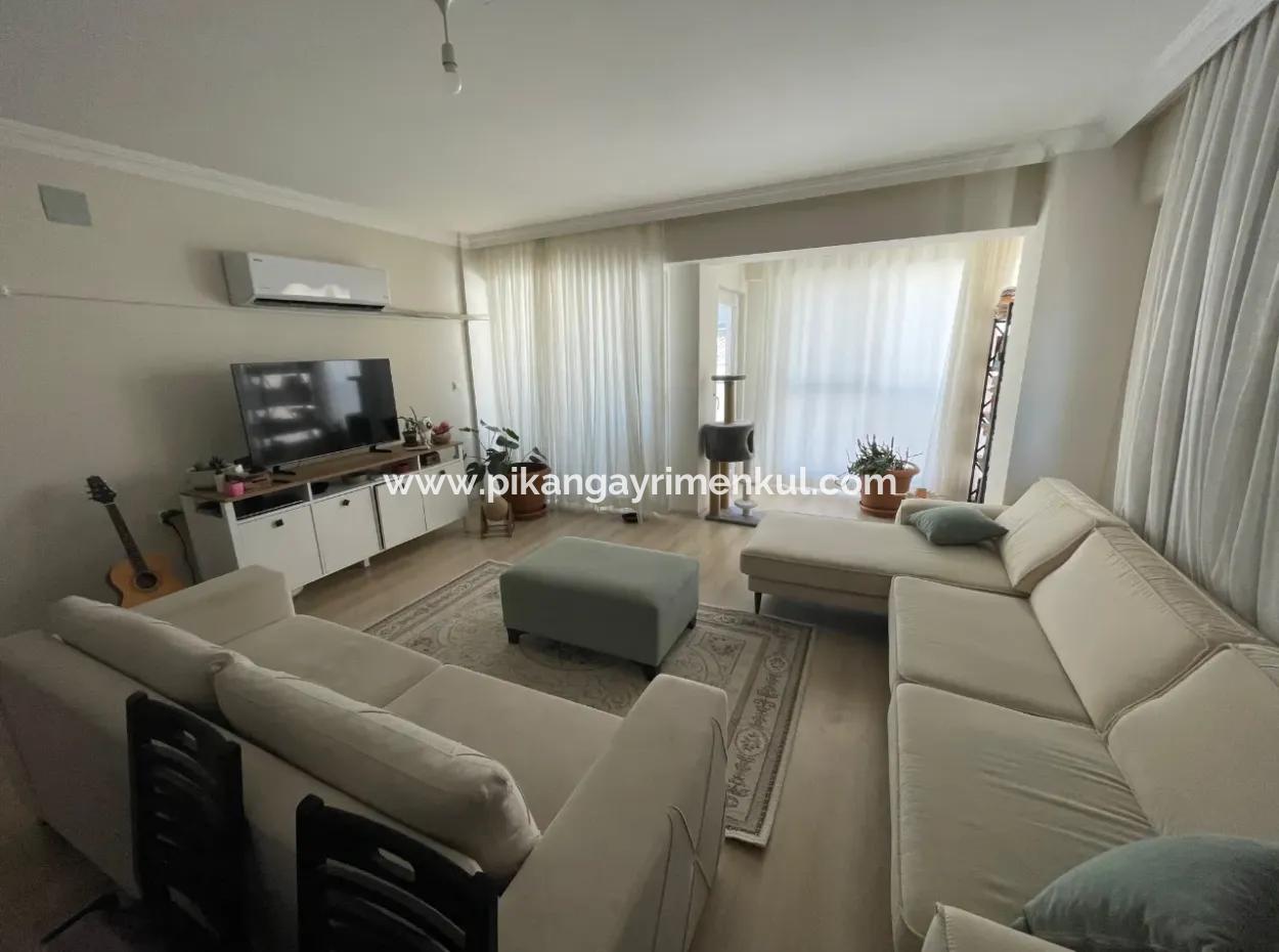 1 1 Spacious Apartment For Rent In A Central Location In Ortacada.