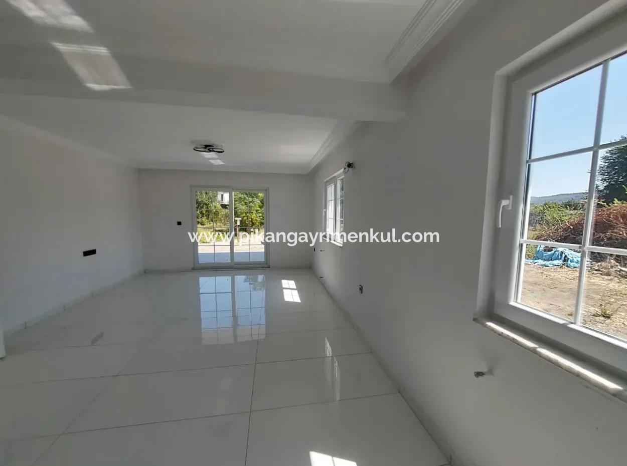 Ideal For A Peaceful Life In The Middle Of Nature In Muğla Ortaca Eskiköy, 2 1 Single-Storey House For Rent.