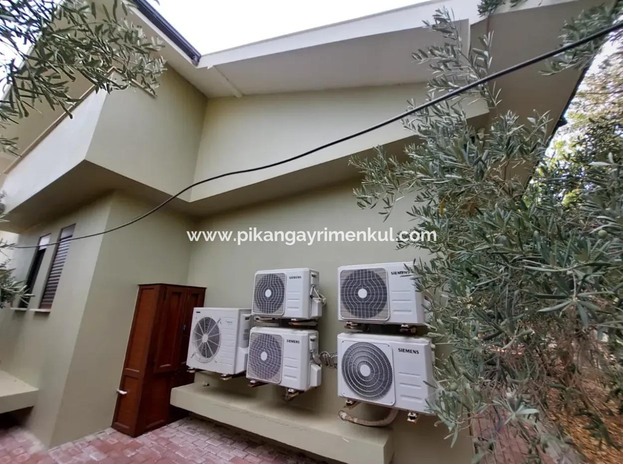 Houses On 3.500 M² Land Suitable For Tourism Investment In Muğla Dalyan For Sale