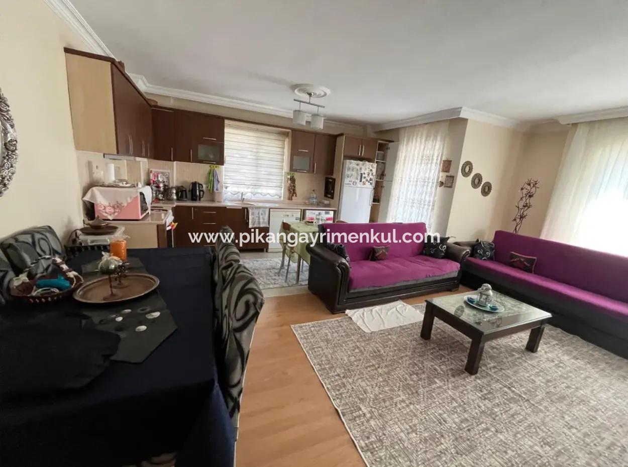 Ortaca Cumhuriyet De Boulevard Façade 3 1 Flat For Sale
