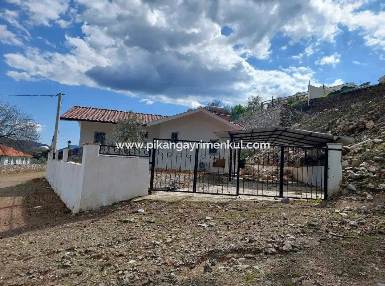 1 000 M2 Land For Sale In Muğla Köyceğiz Çandır Center