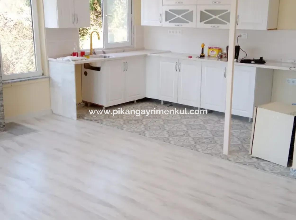 Muğla - Ortaca - Fevziye Mah. 2 In 1 Detached House For Rent