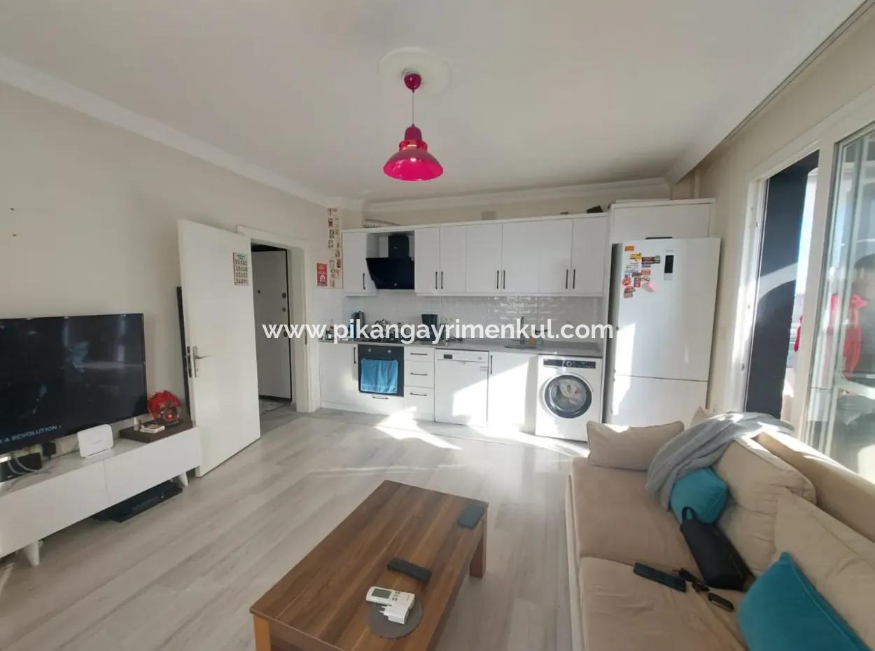 1 1 Flat Located On The 3Rd Floor Of A 3-Storey Building In Muğla Ortaca Karaburun Is For Sale