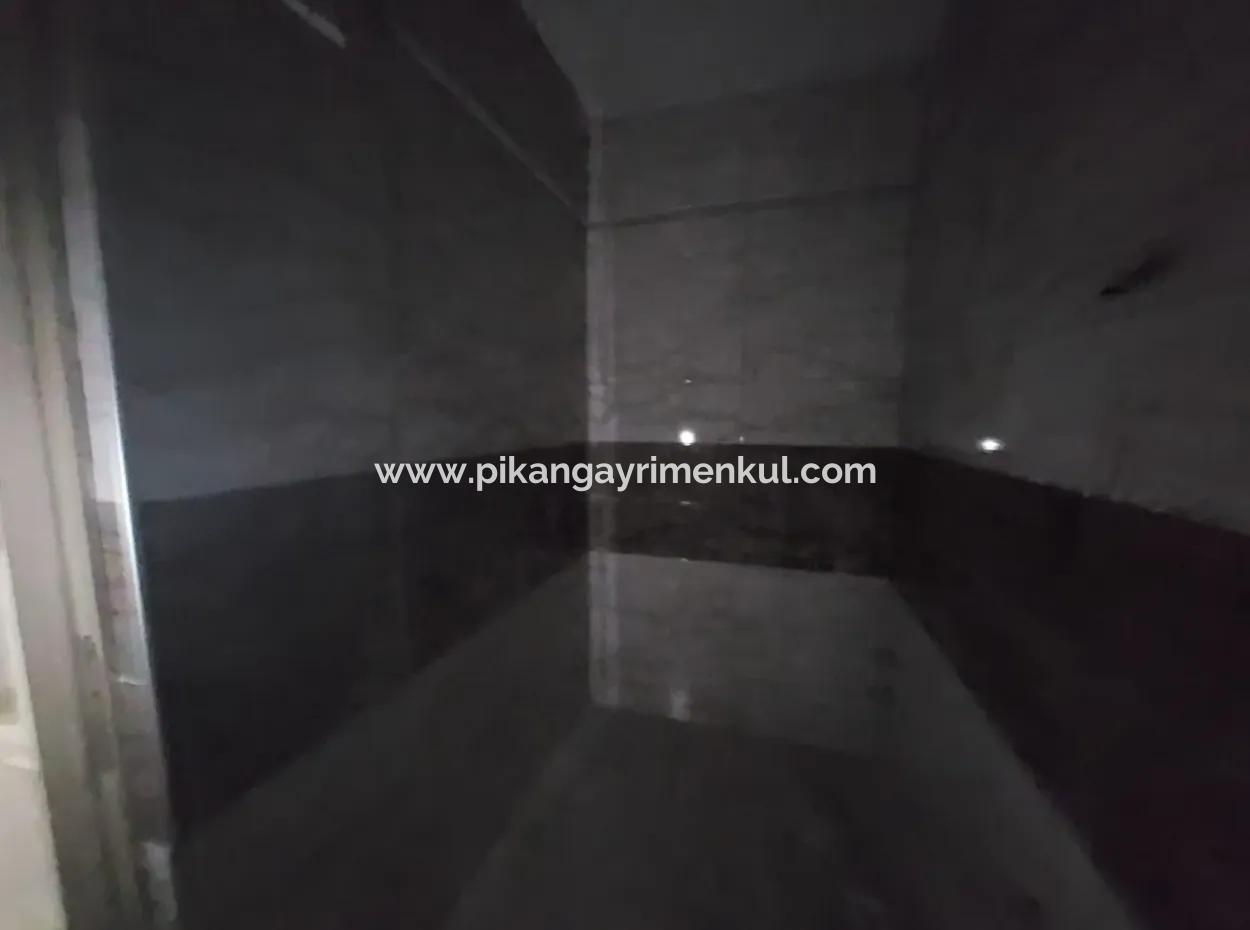 150 M2 3 1 Elevator Apartment In The Center Of Muğla Ortaca For Urgent Sale