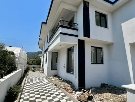 High Entrance 1 1 Flat For Sale In Ortaca Karaburun