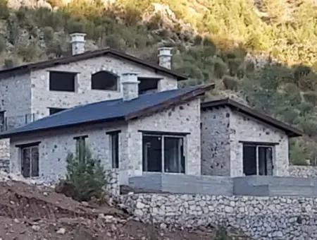 Zero Detached Stone House For Sale In Fethiye Grapes Redbelde