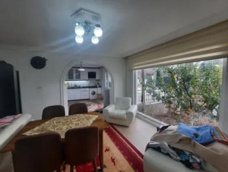 Villa With 200 M2 Lake View On 1700 M2 Land In Köyceğiz Zeytinalan Is For Sale