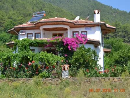 Sea View For Sale In Köyceğiz Ekincik 748 M2 Detached Land 170 M2, 3 1 Villa