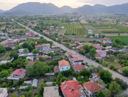 706 M2 Land With 250 M2 Construction Permit For Sale In Fevziye Neighborhood
