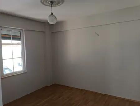 3 1 Garden Floor Spacious Apartment For Rent