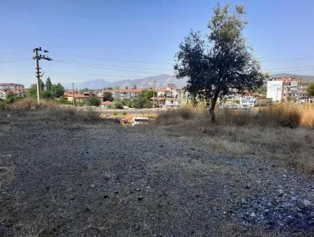 Zero-Zoning Land For Sale On The Main Road In Ortaca