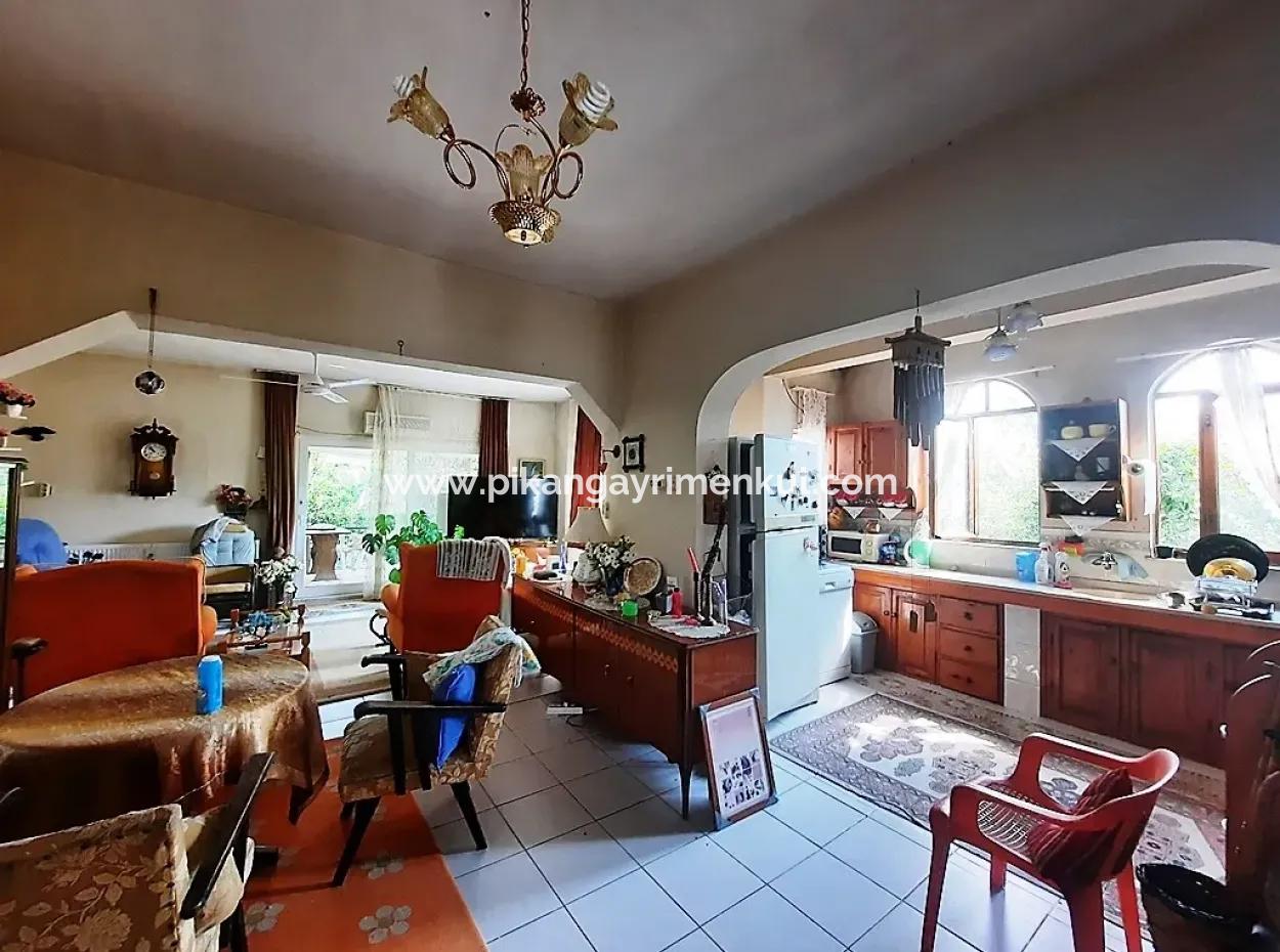 Köyceğiz Toparlarda 1532 M2 Arsada 2 Katlı Ev Ve Eski Köy Evi Satılık