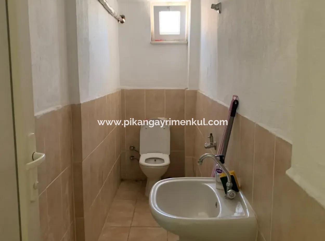 Muğla Ortaca Merkezde 2 Dükkan Komple Bina Satılık