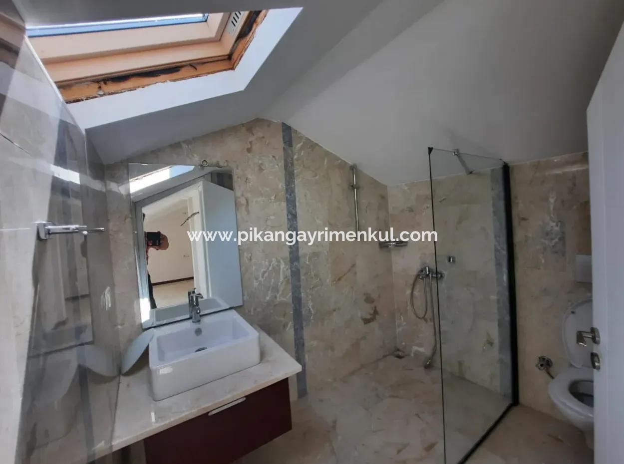 Muğla Ortaca Dalyanda Yüzme Havuzlu 3 Tripleks Villa Komple Satılık