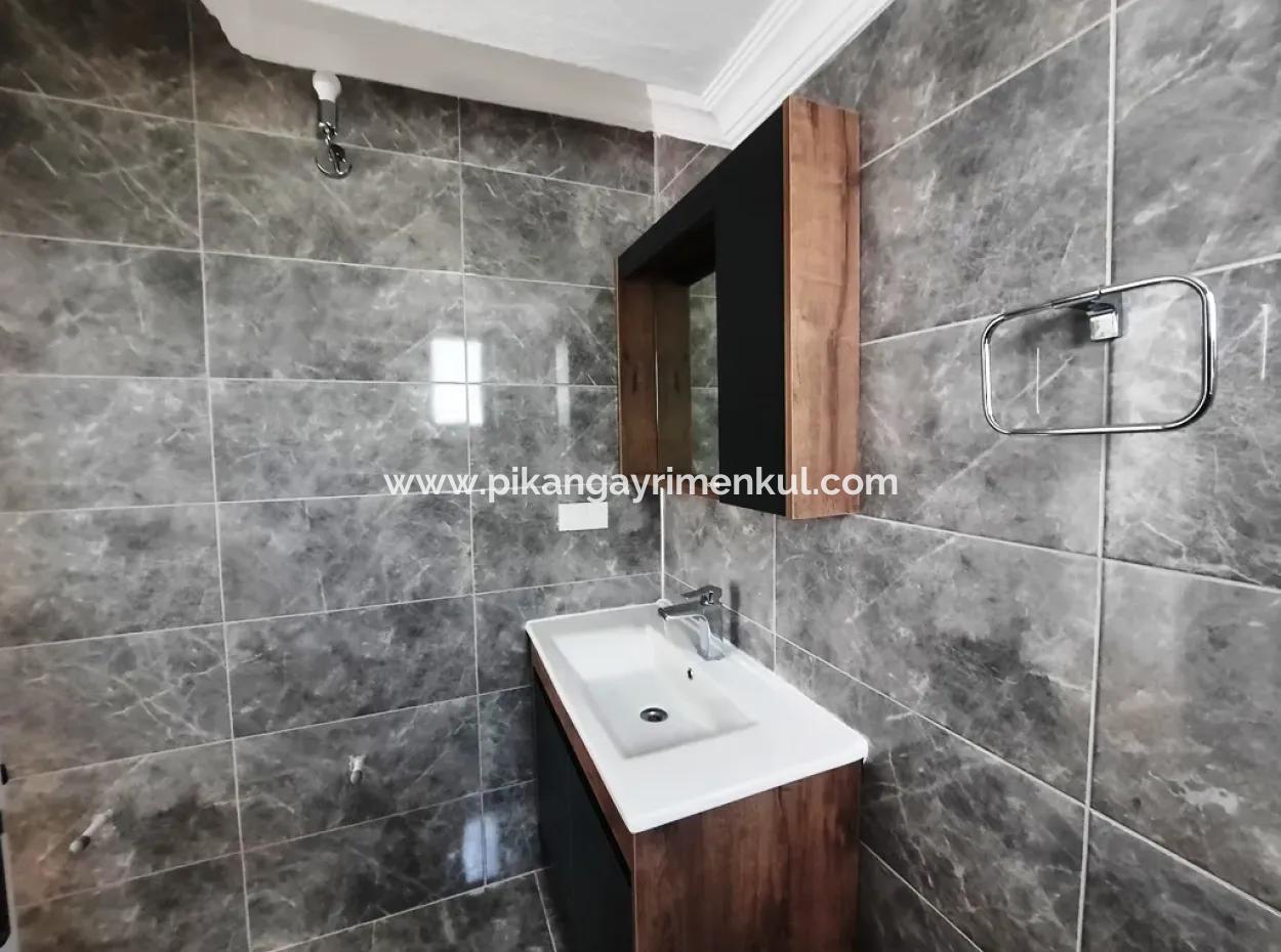 Muğla Dalyanda 520 M2 Arsada 230 M2 5+1 Ultra Lüks Villa Satılık