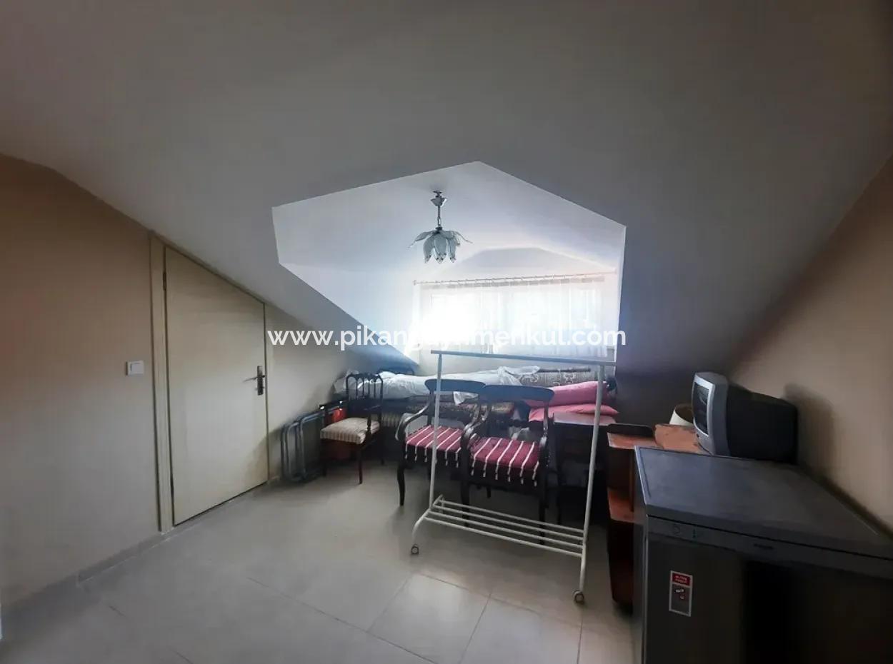 Muğla Ortaca Okçularda 200 M2 5+1 Yüzme Havuzlu Müstakil Eşyalı Villa Yıllık Kiralık
