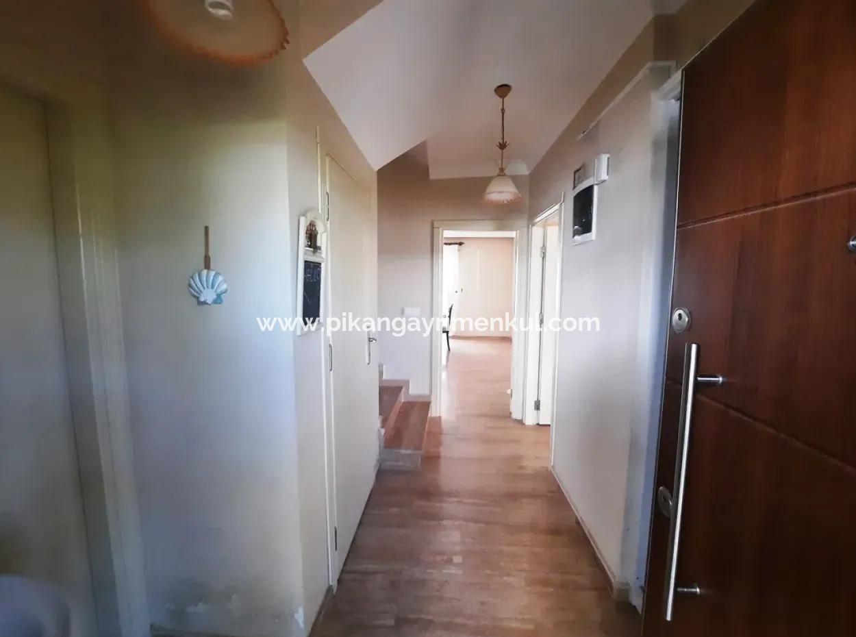 Muğla Ortaca Okçularda 200 M2 5+1 Yüzme Havuzlu Müstakil Eşyalı Villa Yıllık Kiralık