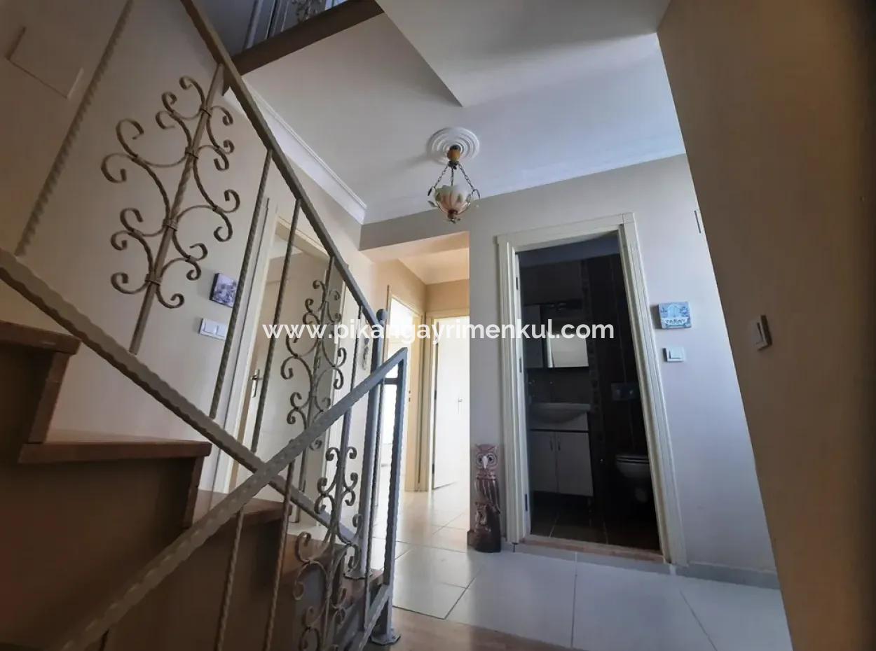 Muğla Ortaca Okçularda 200 M2 5+1 Yüzme Havuzlu Müstakil Eşyalı Villa Yıllık Kiralık