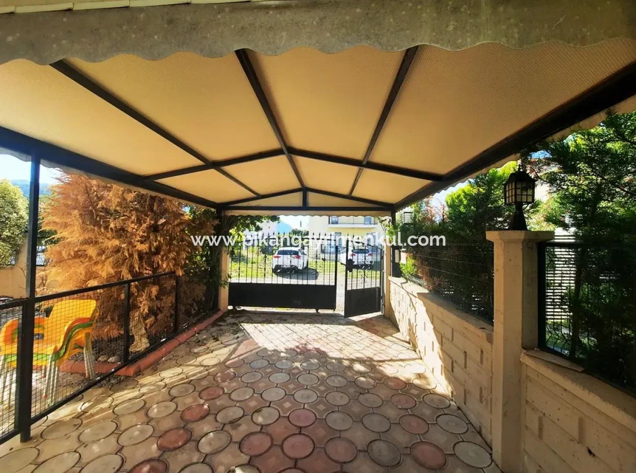 Muğla Ortaca Okçularda 200 M2 5+1 Yüzme Havuzlu Müstakil Eşyalı Villa Yıllık Kiralık