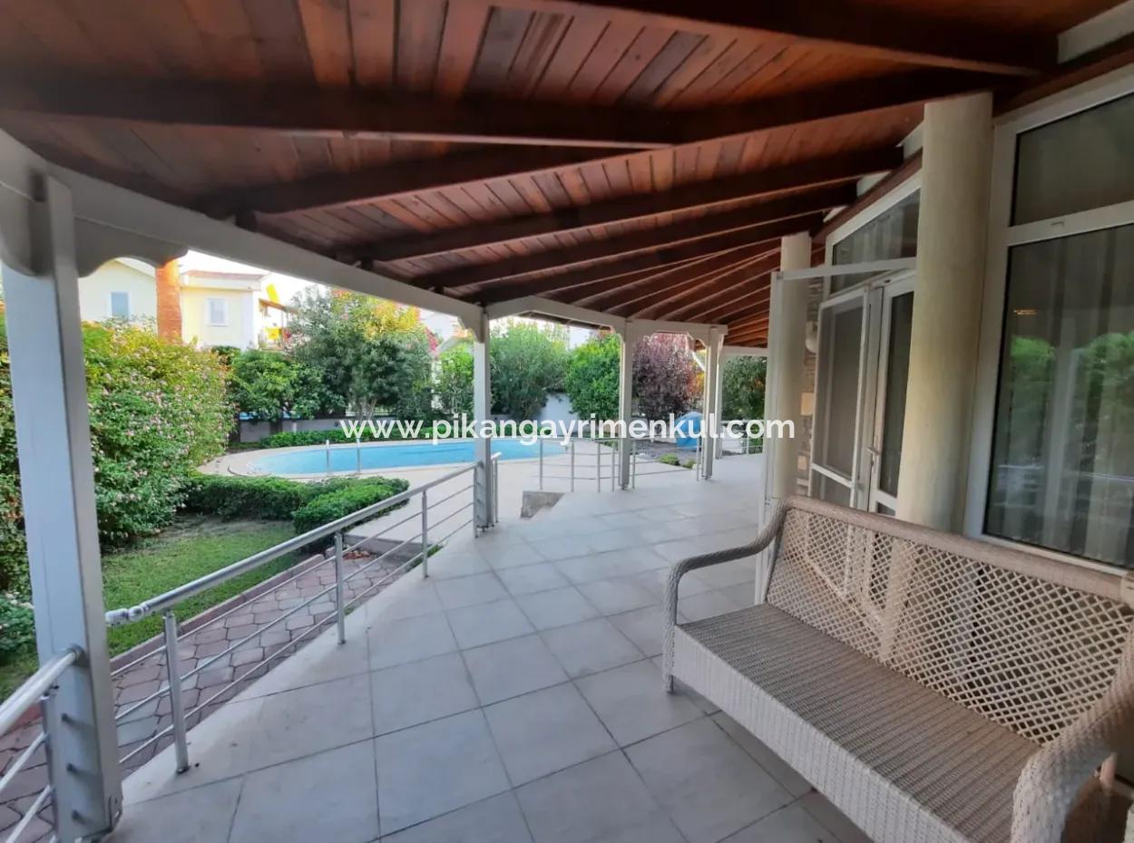 Muğla Ortaca Dalyanda Yüzme Havuzlu 2+1 Müstakil Villa Satılık