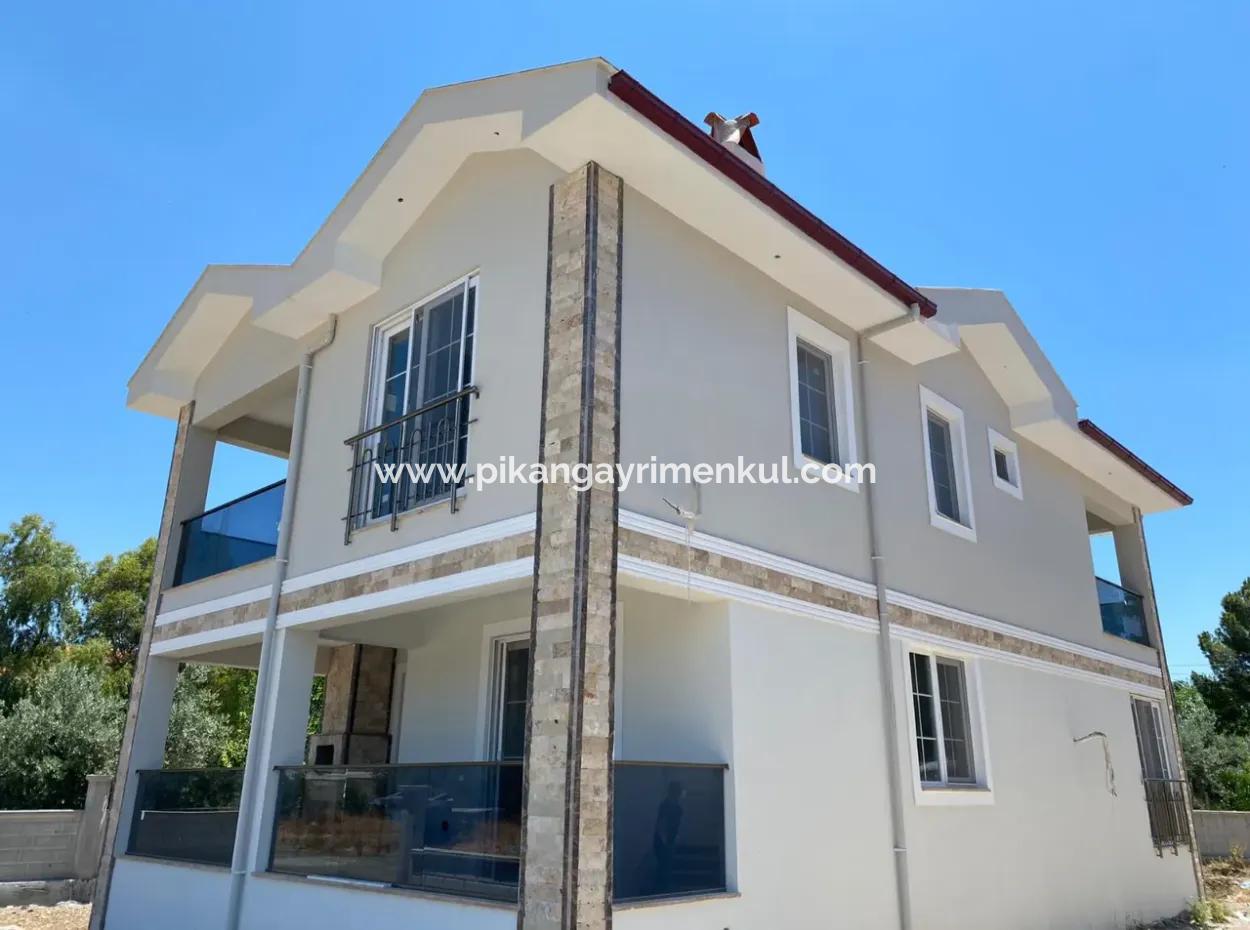 Muğla Ortacada 400 M2 Arsada Müstakil Sıfır 4+1 Villa Satılık