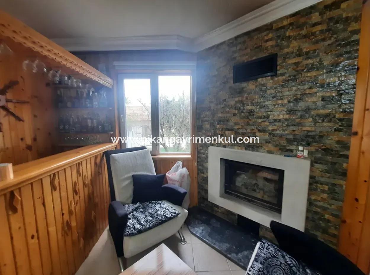 Köyceğiz Zeytinalanında 1700 M2 Arsada 200 M2 Göl Manzaralı Villa Satılık