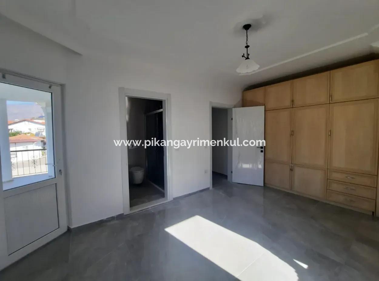 Köyceğizde Göle Yakın Yüzme Havuzlu, Eşyalı, 7+1 Müstakil Tripleks Mayısa Kadar  Kiralık