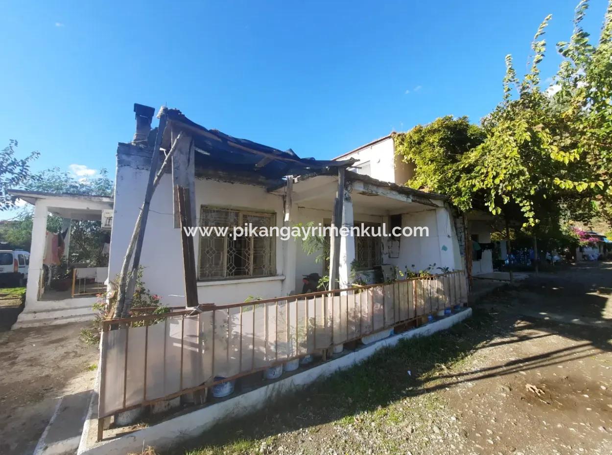 Ortaca Ekşiliyurt Da Yatırıma Uygun 11 850 M2  Limon Bahçesi Ve 4 Bina Satılık