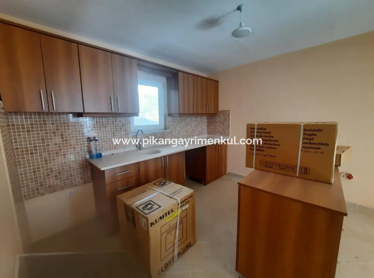 Muğla Dalamanda Full Deniz Manzaralı 2+1 Dubleks Ve 1+1 Daire Satılık