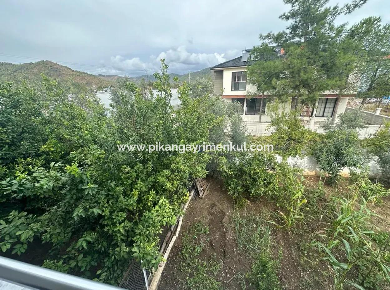 Ortaca Merkezde 474 M2 Arsa İçinde Satılık 3 Adet Daire