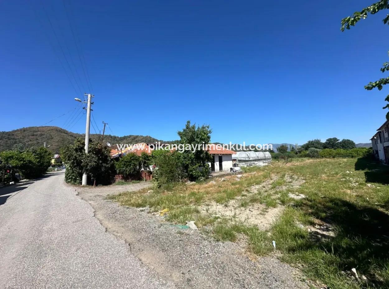 Ortaca Ekşiliyurtda 1073 M2 Arsa Ve Köy Evi Satılık