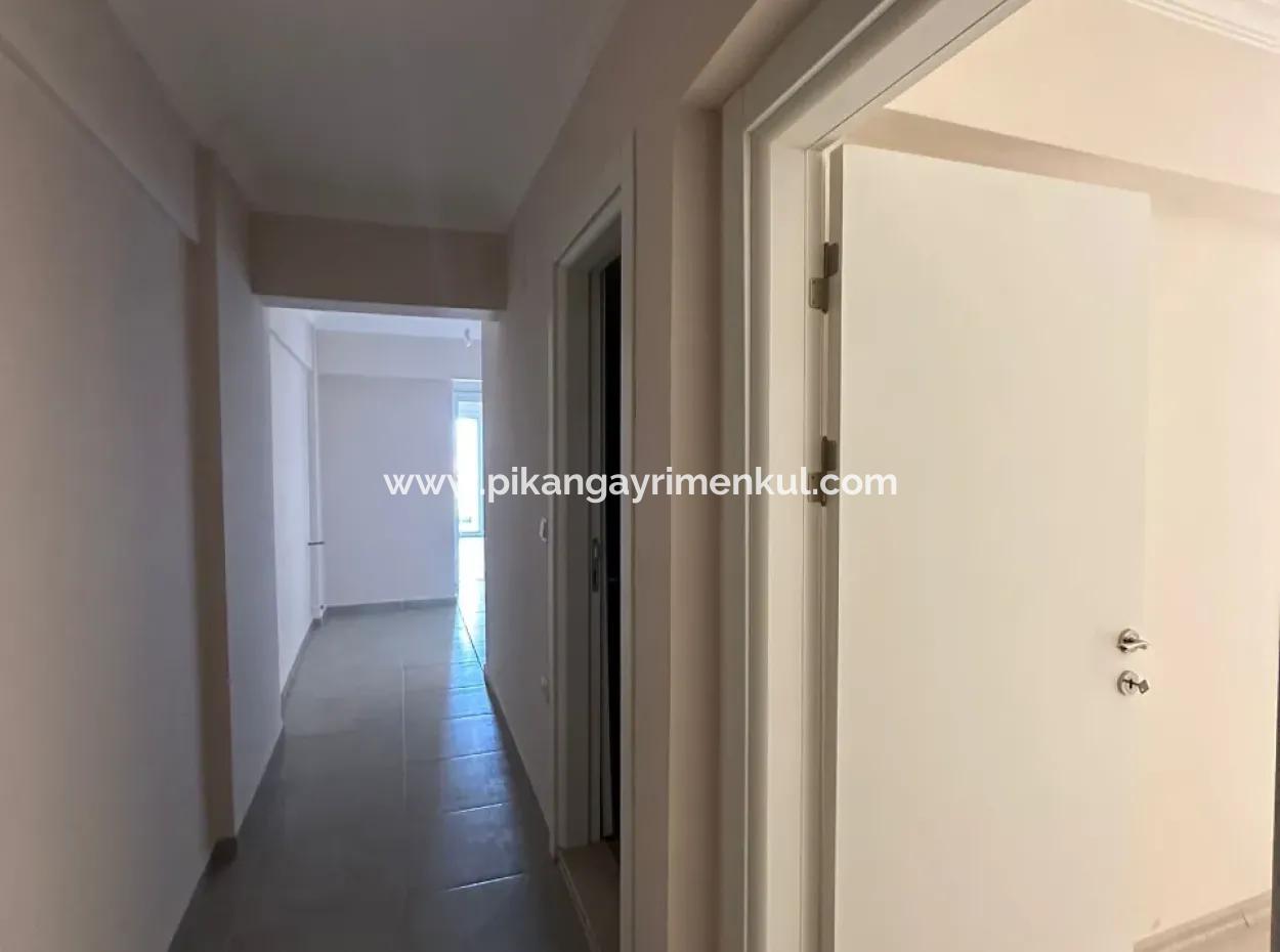 Ortaca Merkezde 3+1 Daire Satılık