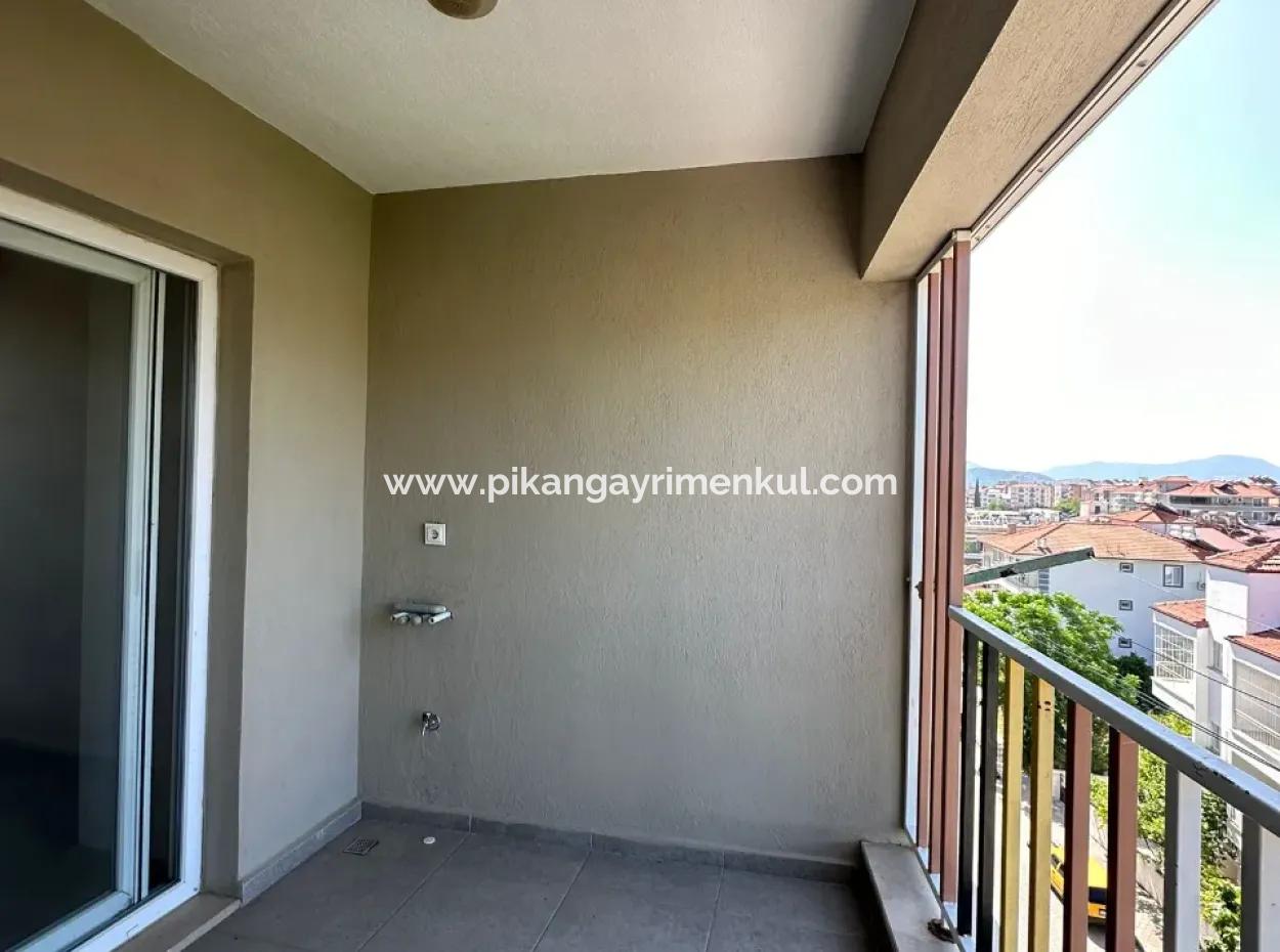 Ortaca Merkezde 3+1 Daire Satılık