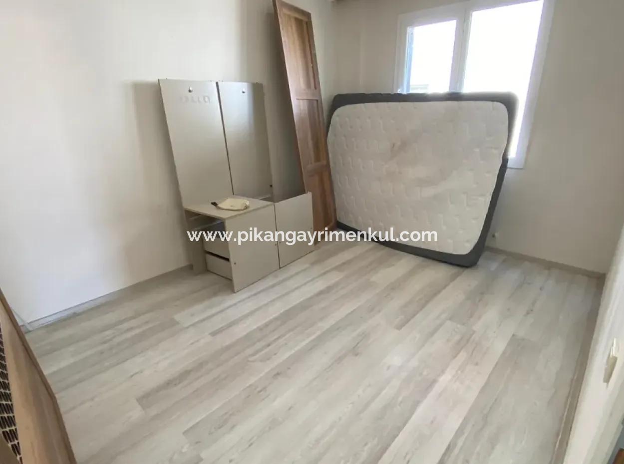 Muğla Ortacada Satılık 1+1 Geniş Balkonlu Giriş Kat Daire.