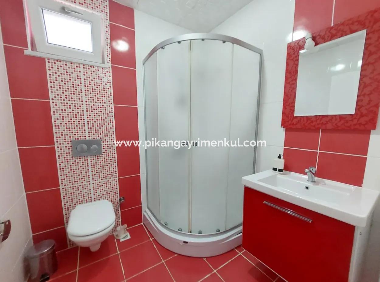 Muğla Dalyanda İşletmeye Uygun Havuzlu Lüks Villa Kiralık