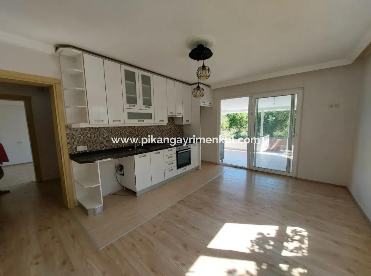 Ortaca Eskiköyde Bağımsız 4+1 180 M2  Dublex Kiralık