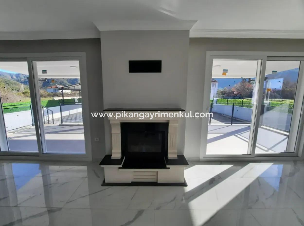 Ortaca Çaylıda Lüks 4+1 Müstakil Villa Satılık