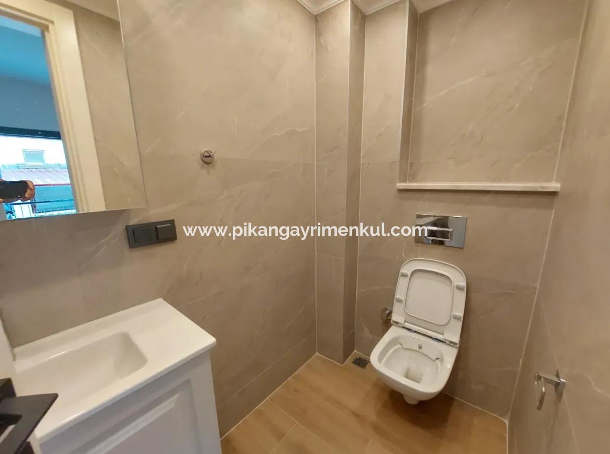 Muğla Dalyanda Sıfır 5+1 Lüks Tripleks Satılık