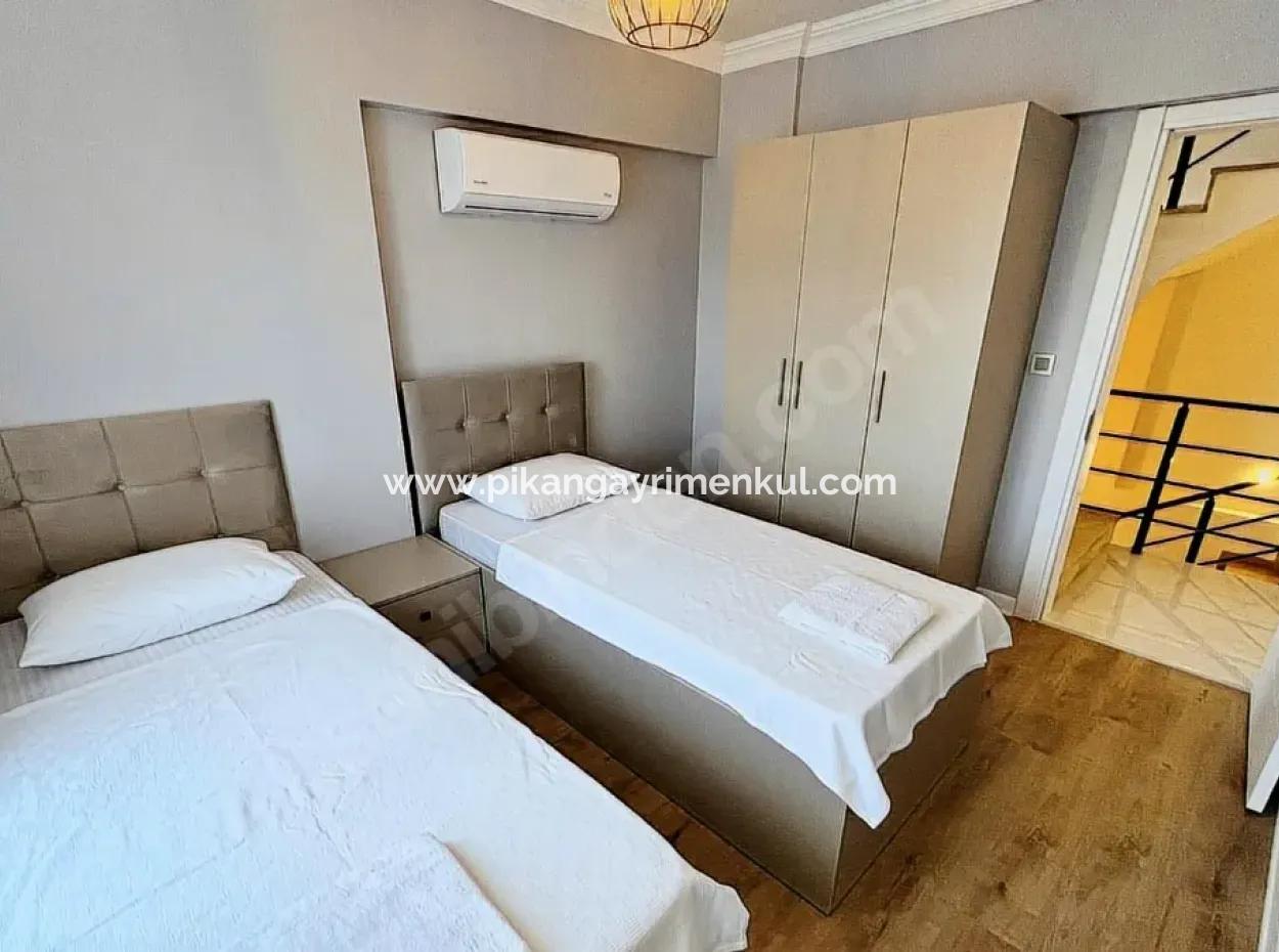 Ortaca Sarıgerme'de Eşyalı Lüks Tripleks Villalar