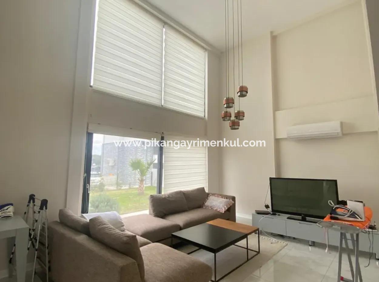 Ortaca Sarıgerme De 415 M2 Arsa İçerisinde, Eşyalı 4+1 Villa  Kiralık