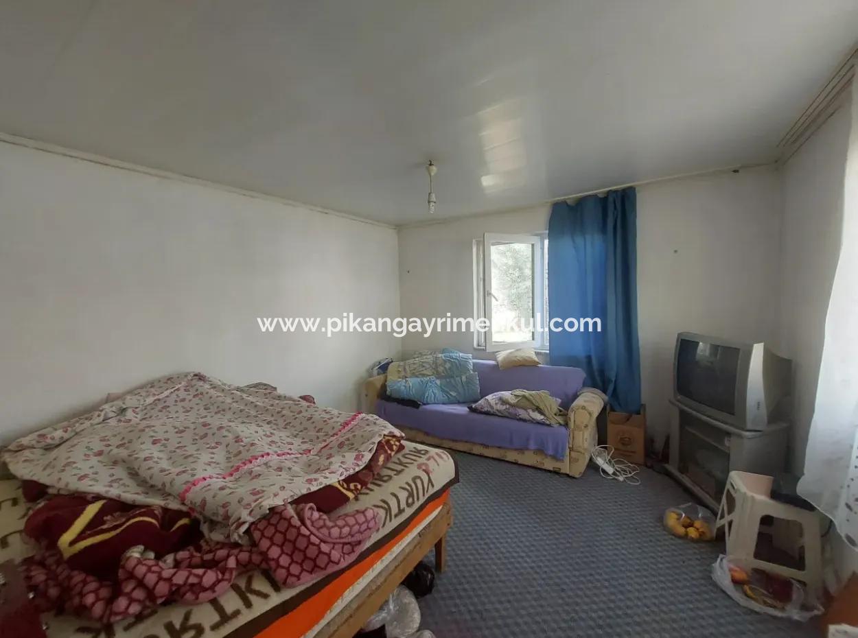 Ortaca Karaburunda 171 M2 Müstakil Arsada 50 M2 1+1  Köy Evi Satılık