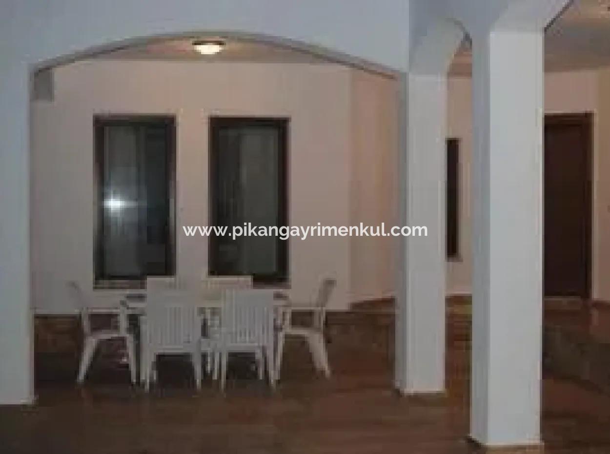 Muğla Dalyan’da Toplu Konut Ve Otel Yapımına Uygun 2.836 M², 15/30 İmarlı Arsa + Villa Satılık