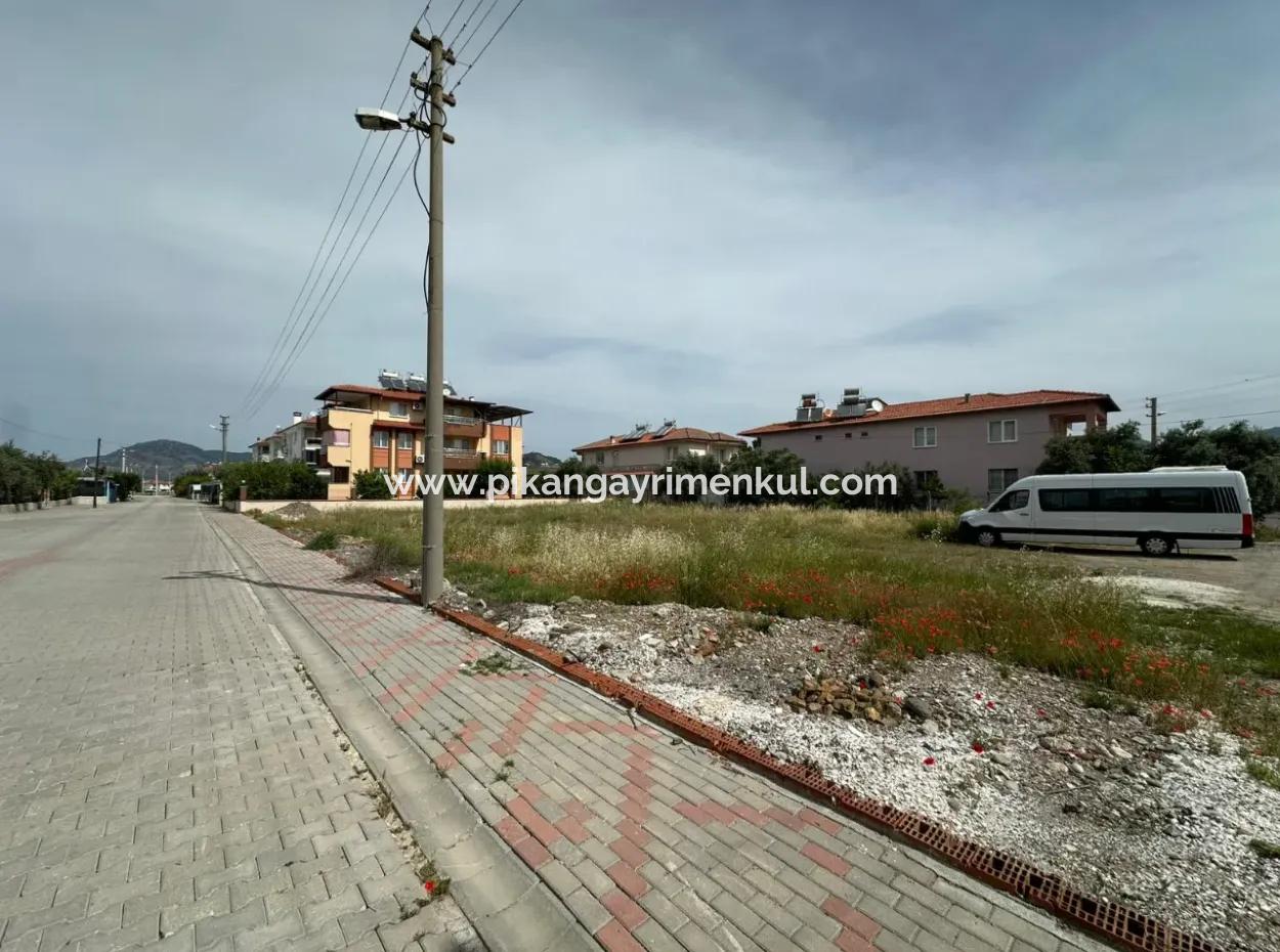 Ortaca Cumhuriyet De 449 M2 +414 M2 % 30 3 Kat 2 Parsel Arsa Satılık