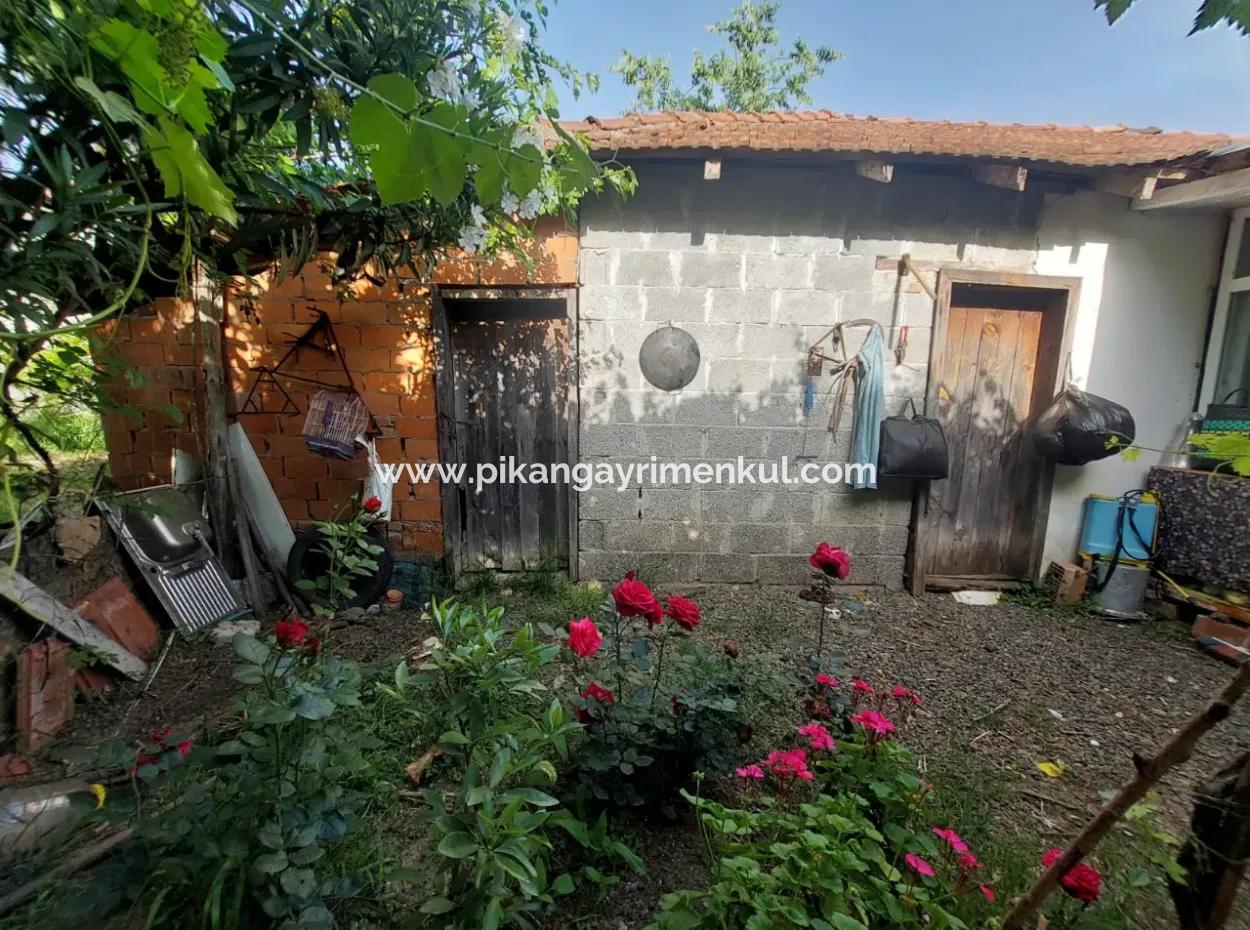 Ortaca Kemaliyede  Numarataj Olan 150 M2 Arazide  50 M2 Depo Satılık