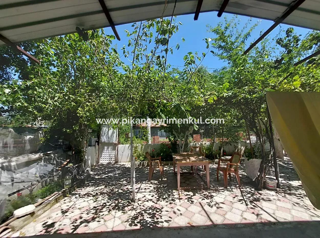 Muğla Dalyanda 600 M2 Hazine Arazide 110 M2  Köy Evi Satılık