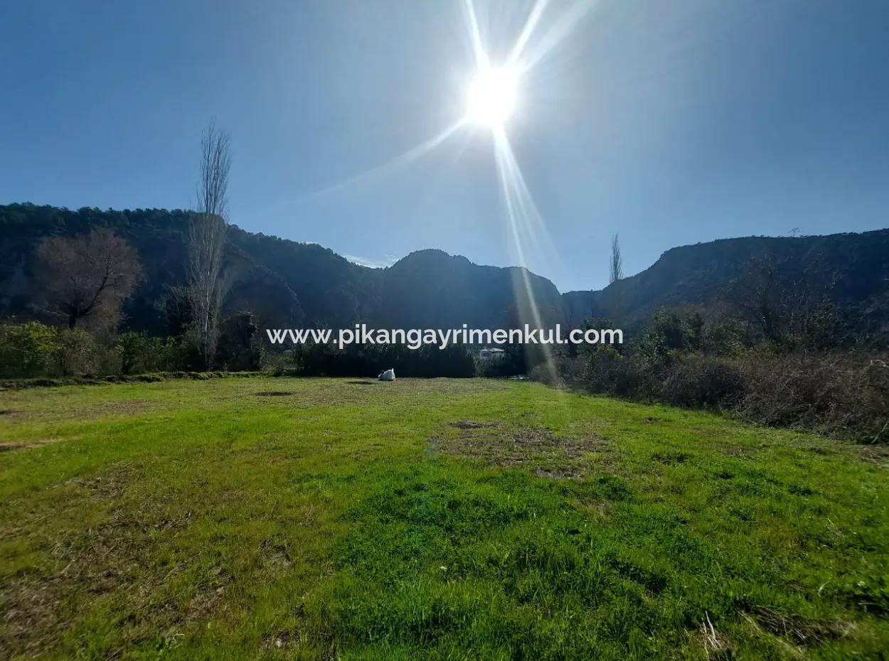 Ortaca Okçular Dağ Ve Doğa Manzaralı  2.000 M2 Arsada, 4+1 200 M2 Müstakil Ev Satılık