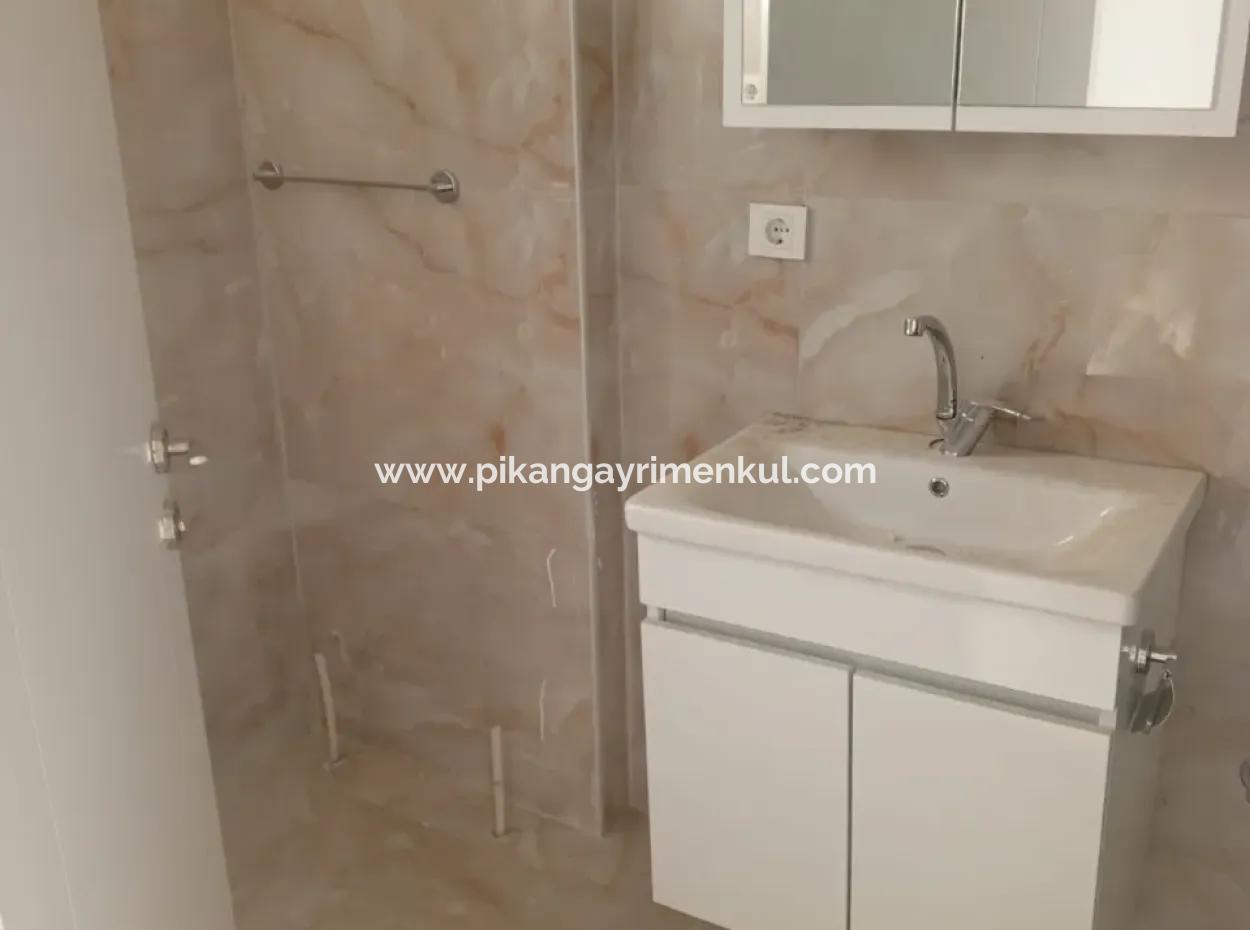 Ortaca Karaburun Da Yüksek Giriş 1+1 Daire Kiralık