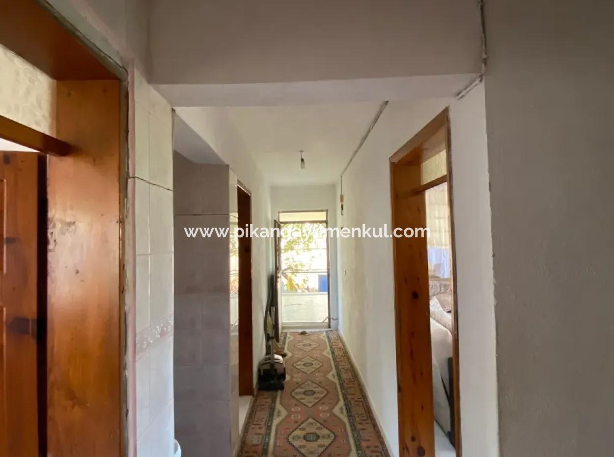 Ortaca Eskiköy De 5200 M2 Tarla İçinde Müstakil Ev Ve Sera Satılık