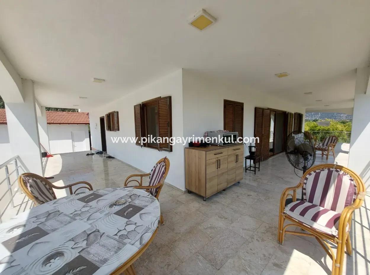 Mugla Dalyanda 7 500 M2 Nar Bahçesinde 5+1 Yüzme Havuzlu Lüks Tripleks Satılık