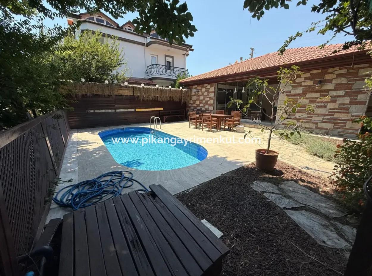 ???? Muğla Ortaca Dalyan'da Kiralık Restaurant Ve 3+1 Havuzlu Müstakil Ev